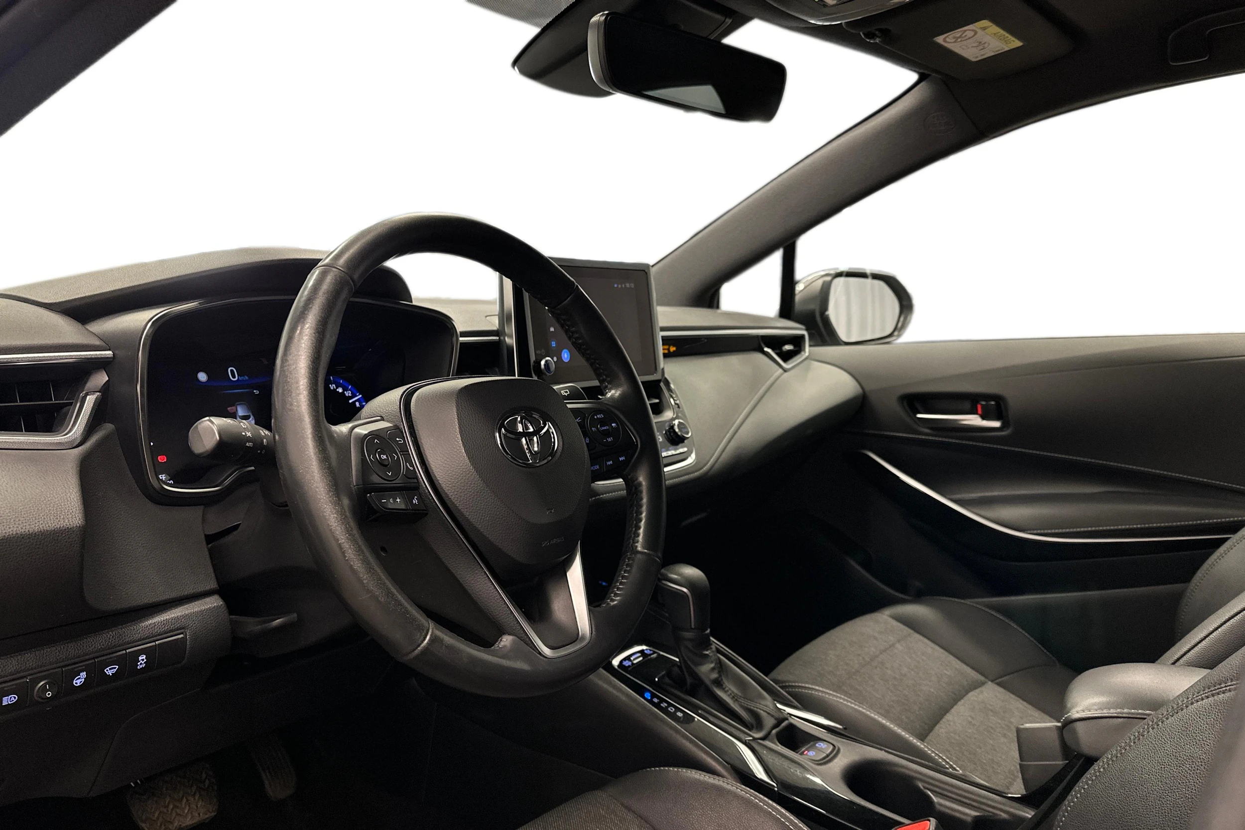 hopea Toyota Corolla 2023 kuva 6.