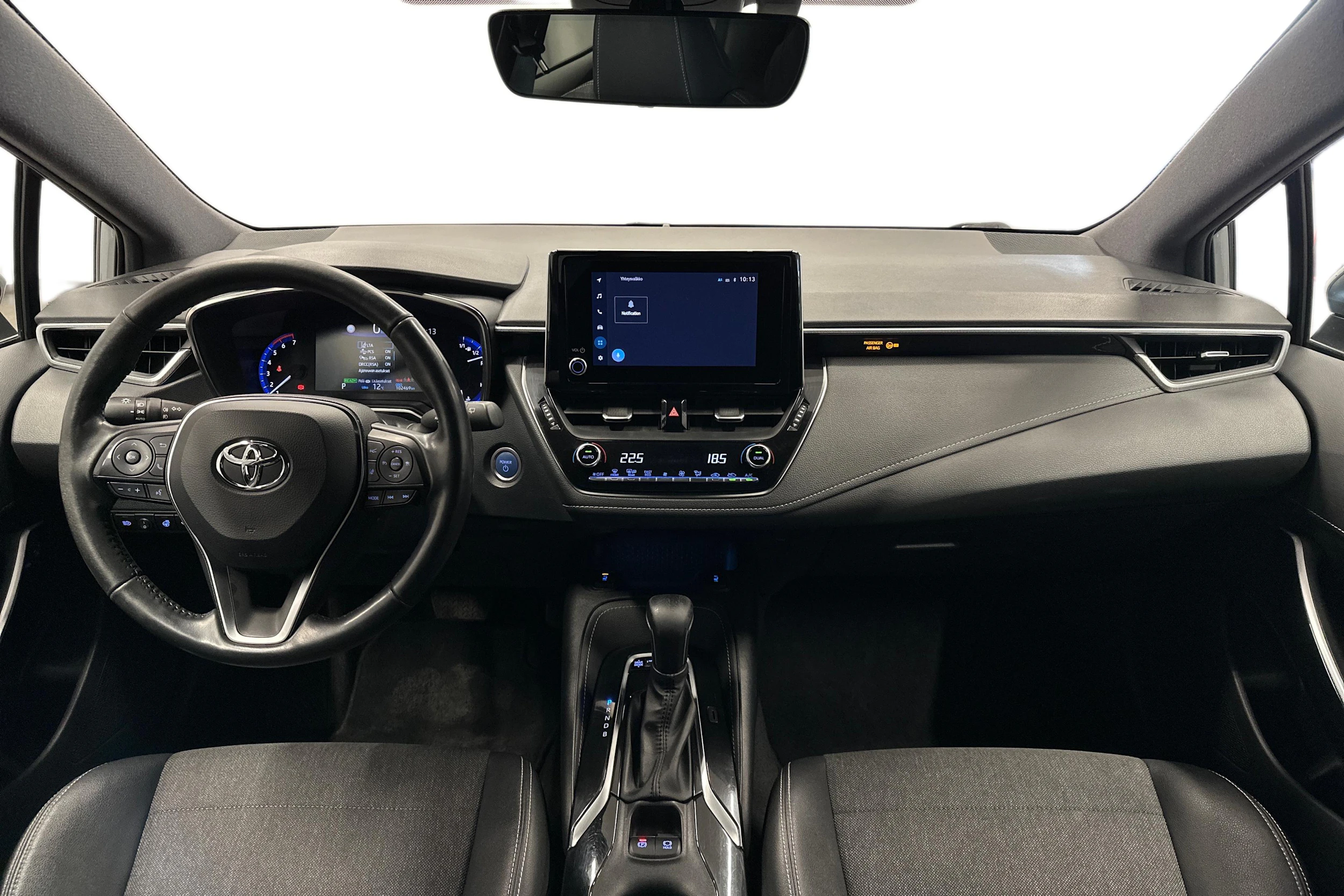 hopea Toyota Corolla 2023 kuva 7.