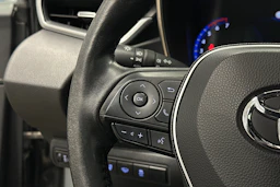 hopea Toyota Corolla 2023 kuva 14.