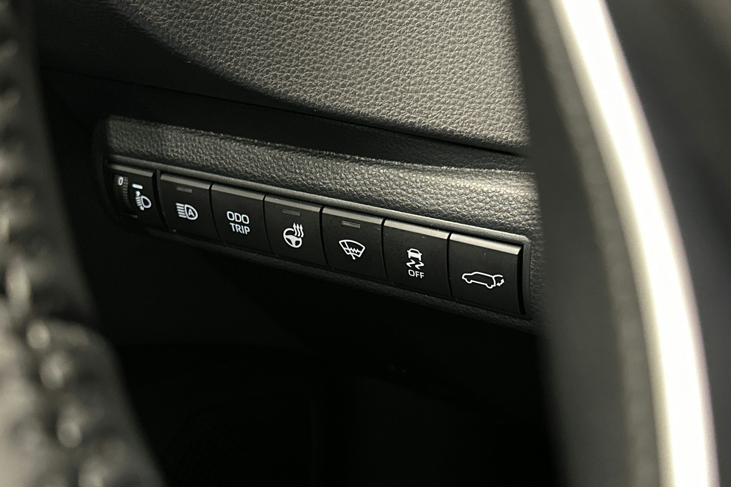 hopea Toyota Corolla 2023 kuva 21.