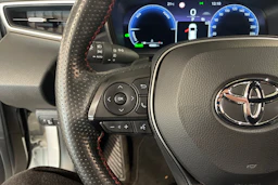 met. valkoinen Toyota Corolla 2023 kuva 19.