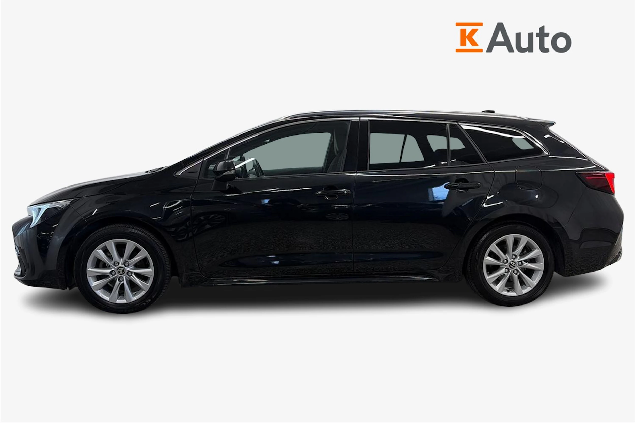 musta Toyota Corolla 2023 kuva 5.