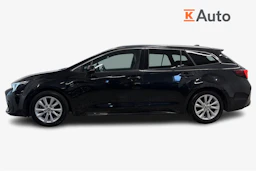 musta Toyota Corolla 2023 kuva 5.