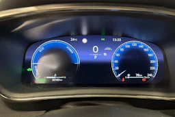 musta Toyota Corolla 2023 kuva 14.