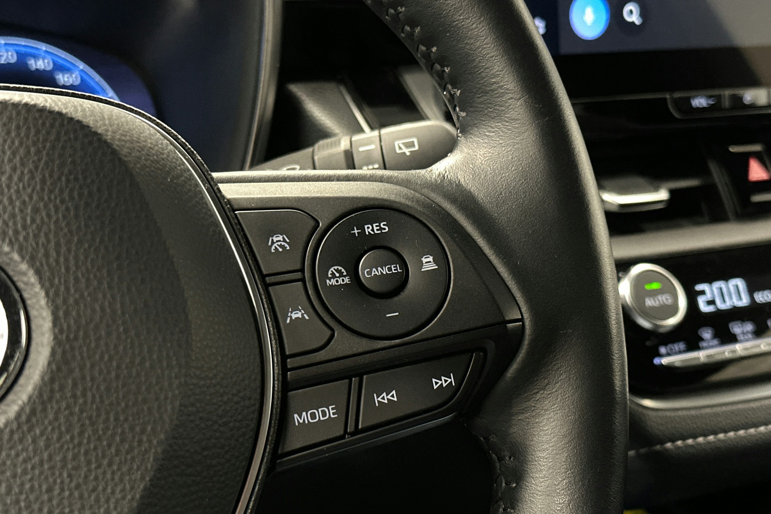 ruskea (beige) Toyota Corolla 2023 kuva 19.