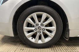 hopea Toyota Corolla 2023 kuva 11.