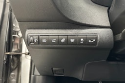 hopea Toyota Corolla 2023 kuva 14.