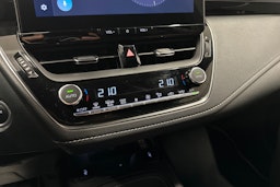 hopea Toyota Corolla 2023 kuva 23.