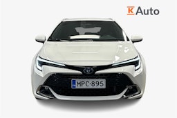 Valkoinen Toyota Corolla 2023 kuva 5.