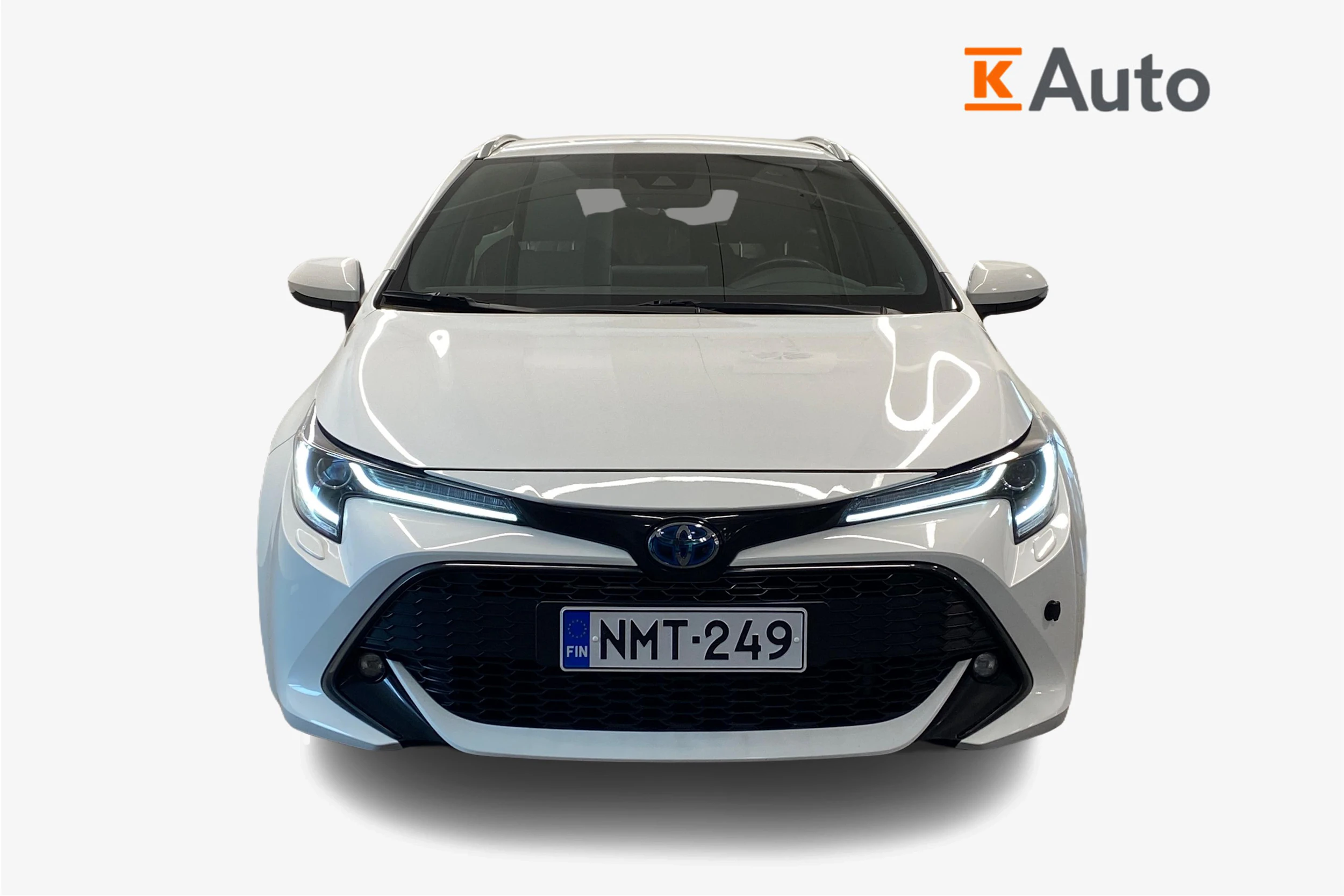 Valkoinen Toyota Corolla 2023 kuva 4.