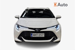 valkoinen Toyota Corolla 2023 kuva 5.