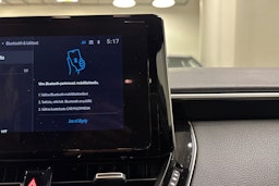 valkoinen Toyota Corolla 2023 kuva 26.