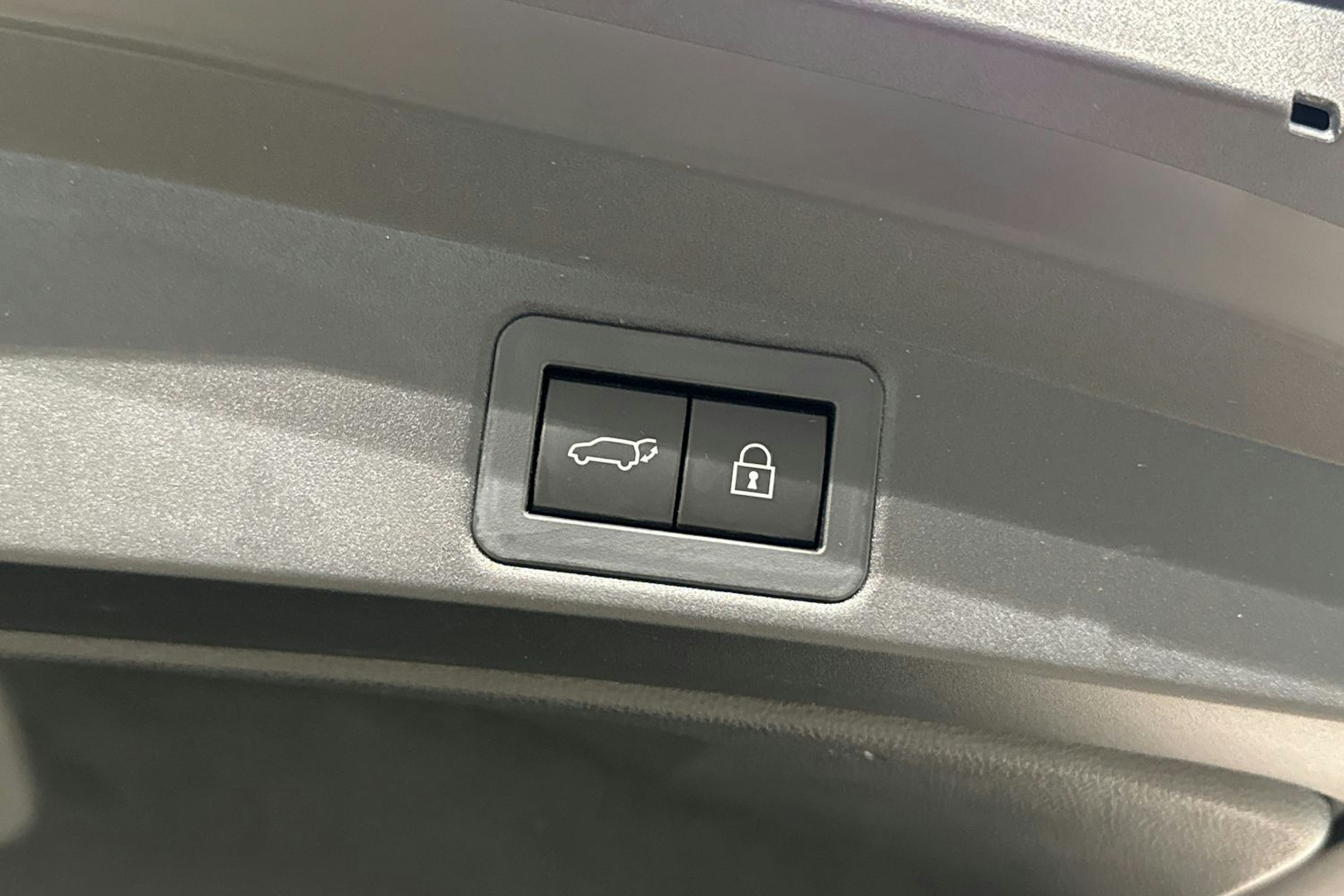 met. ruskea (beige) Toyota Corolla 2023 kuva 15.