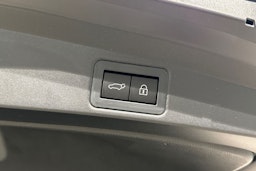 met. ruskea (beige) Toyota Corolla 2023 kuva 15.
