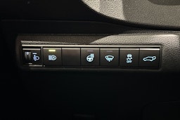 met. ruskea (beige) Toyota Corolla 2023 kuva 17.