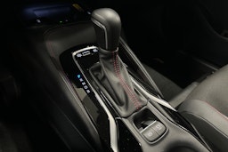 vihreä Toyota Corolla 2024 kuva 21.