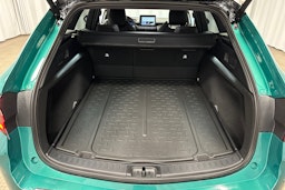 vihreä Toyota Corolla 2024 kuva 23.