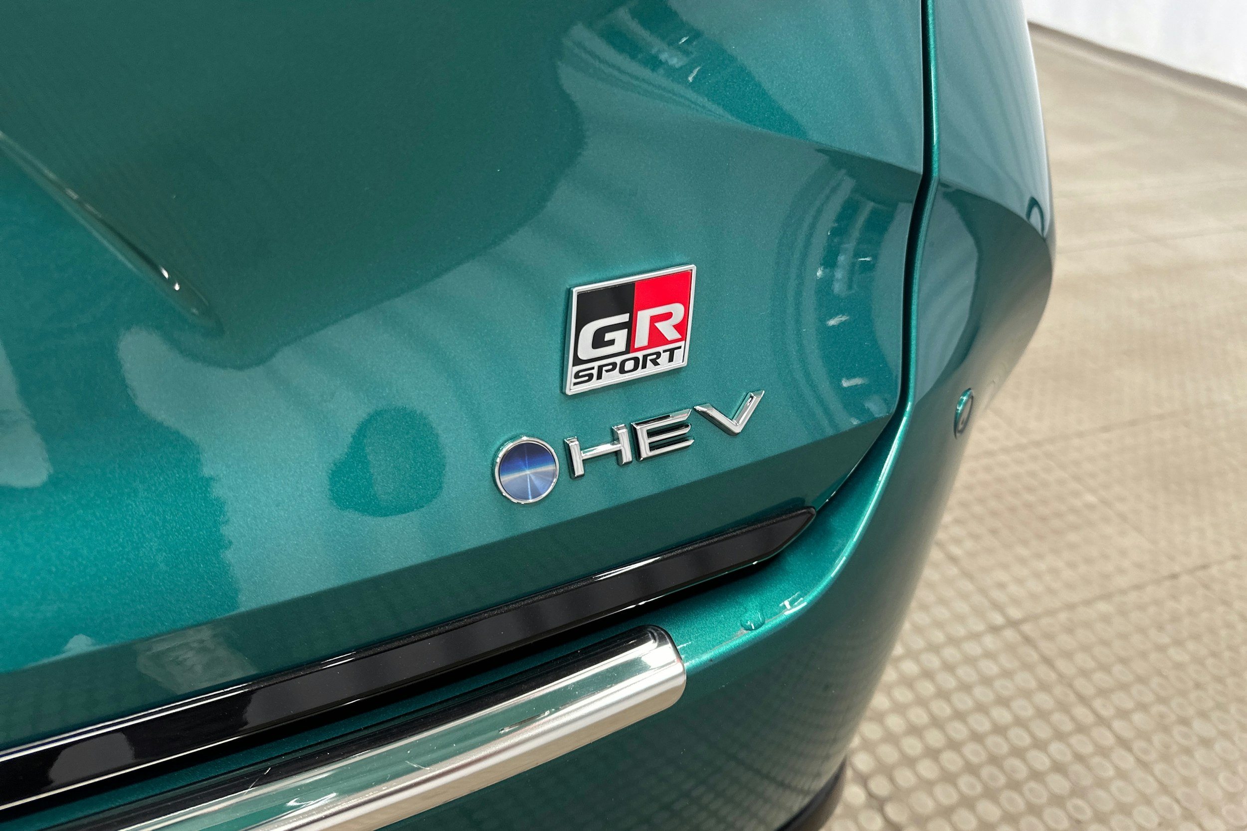 vihreä Toyota Corolla 2024 kuva 25.