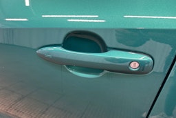 vihreä Toyota Corolla 2024 kuva 26.