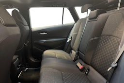 musta Toyota Corolla 2024 kuva 10.