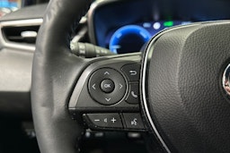 sininen Toyota Corolla 2024 kuva 20.