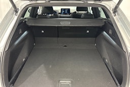 hopea Toyota Corolla 2024 kuva 14.