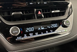 hopea Toyota Corolla 2024 kuva 22.