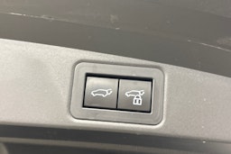 hopea Toyota Corolla 2024 kuva 33.