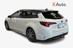 harmaa Toyota Corolla 2024 kuva 2.