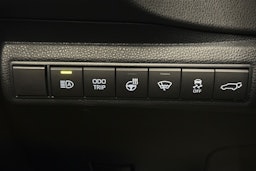 harmaa Toyota Corolla 2024 kuva 20.