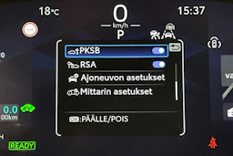 valkoinen Toyota Corolla 2024 kuva 19.