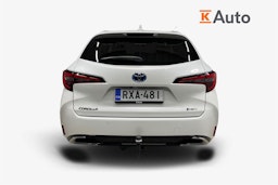 valkoinen Toyota Corolla 2024 kuva 3.
