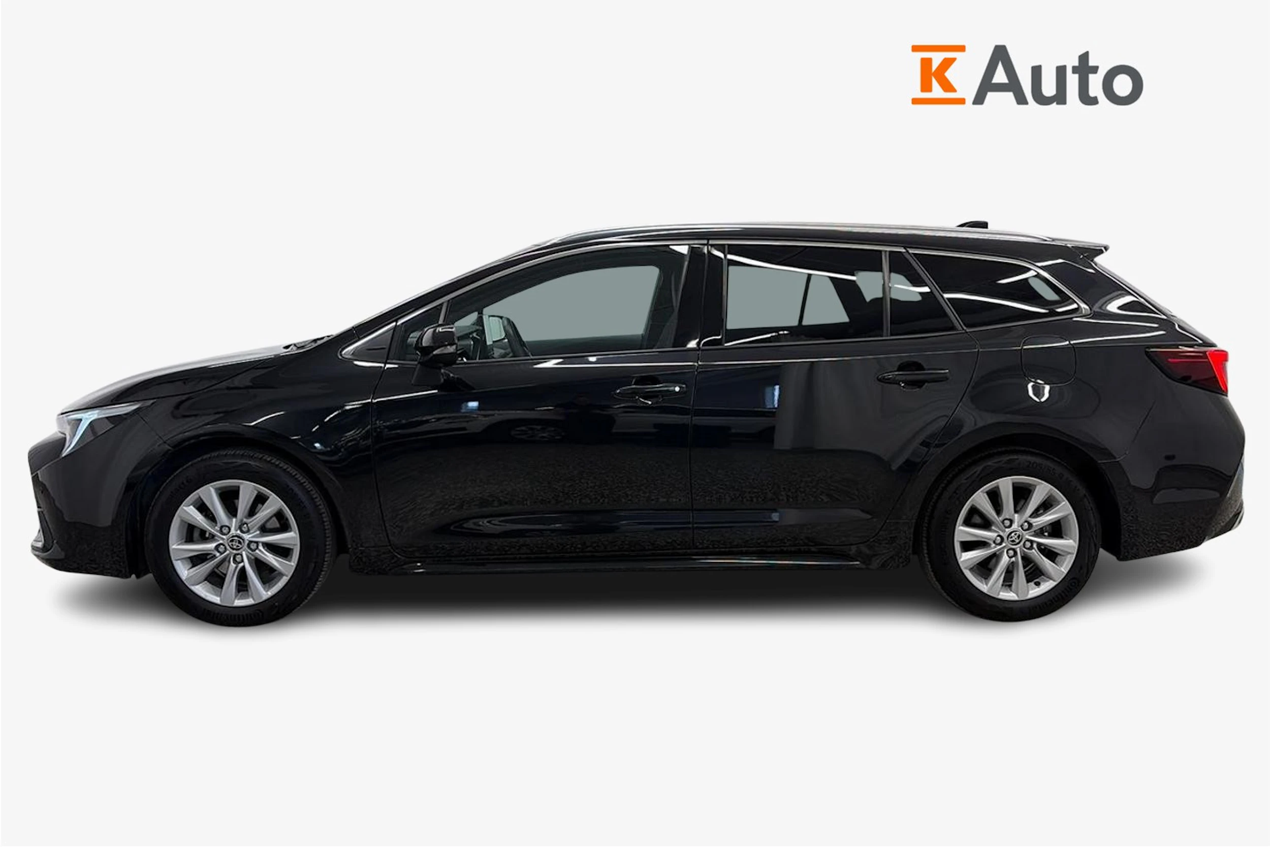 musta Toyota Corolla 2024 kuva 7.