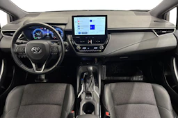 harmaa Toyota Corolla 2024 kuva 7.