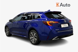 sininen Toyota Corolla 2025 kuva 2.