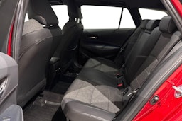 met. punainen Toyota Corolla 2025 kuva 10.