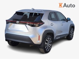harmaa Toyota Yaris Cross 2022 kuva 2.