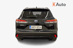 Musta Toyota Corolla Cross 2022 kuva 3.