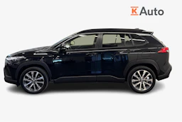 Musta Toyota Corolla Cross 2022 kuva 5.