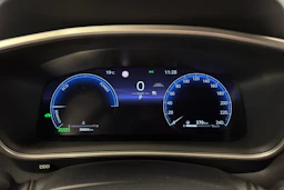 Musta Toyota Corolla Cross 2022 kuva 18.