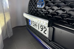 sininen Toyota Corolla Cross 2022 kuva 32.