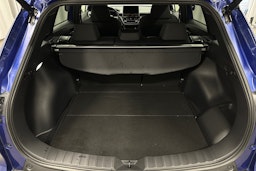 sininen Toyota Corolla Cross 2023 kuva 14.