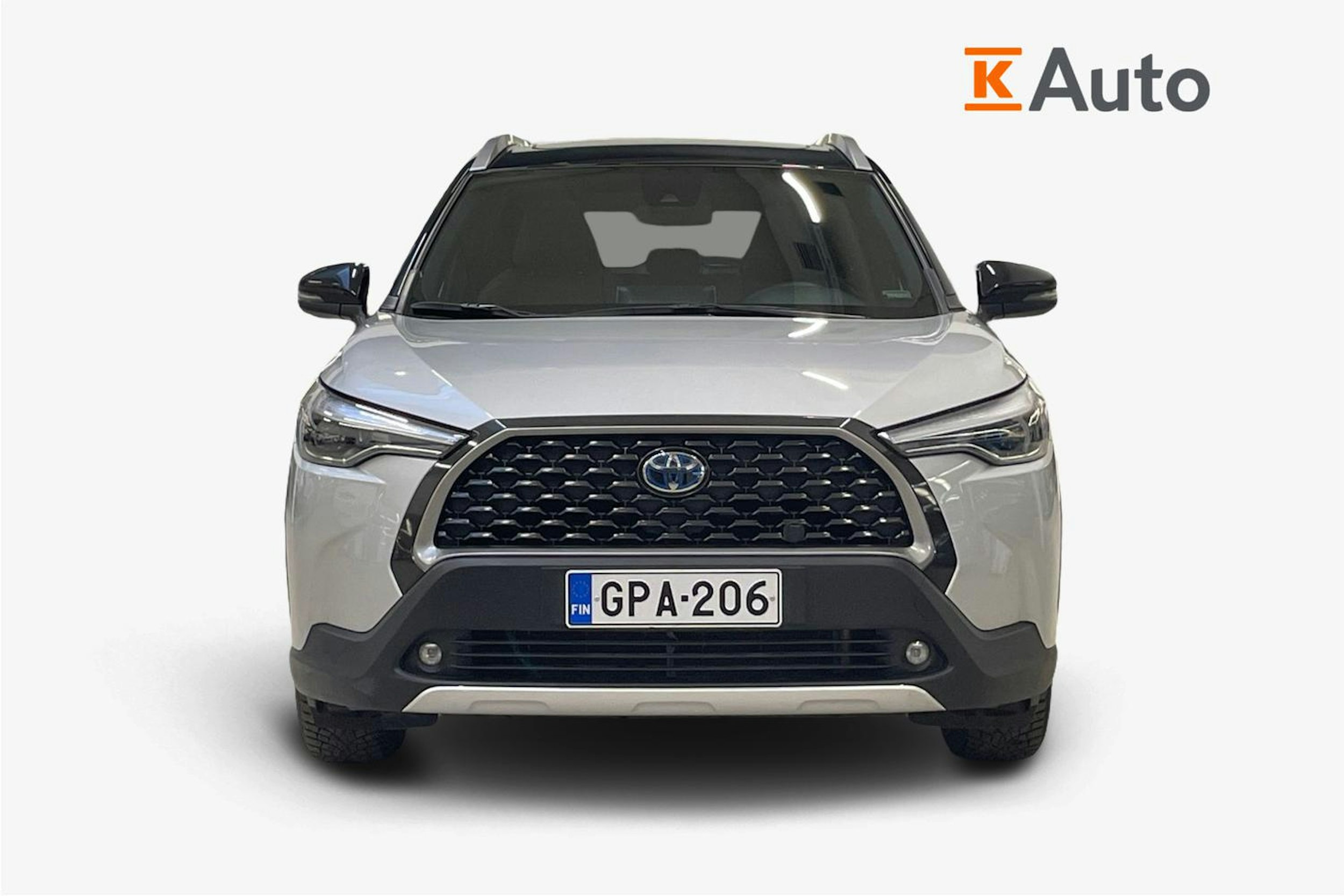 harmaa Toyota Corolla Cross 2023 kuva 8.