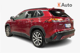 punainen Toyota Corolla Cross 2024 kuva 2.