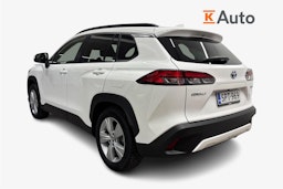 Valkoinen Toyota Corolla Cross 2024 kuva 2.