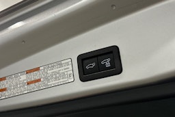 hopea Toyota Corolla Cross 2025 kuva 15.