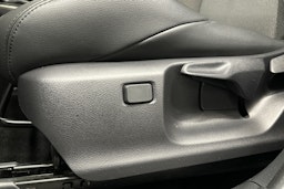 hopea Toyota Corolla Cross 2025 kuva 17.