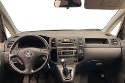 Punainen Toyota Corolla Verso 2003 kuva 7.