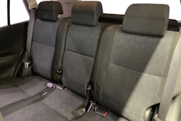 Punainen Toyota Corolla Verso 2003 kuva 8.
