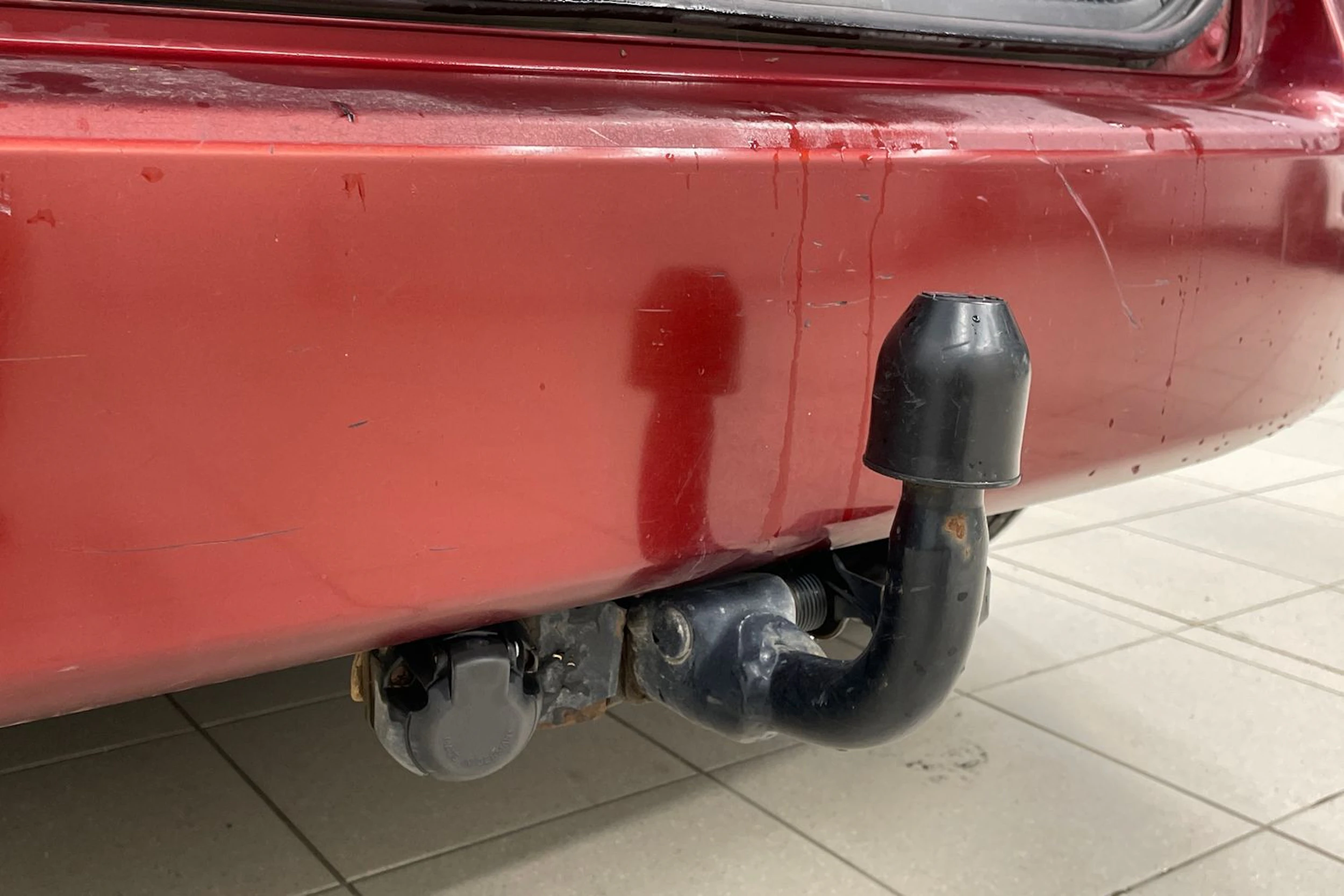Punainen Toyota Corolla Verso 2003 kuva 17.